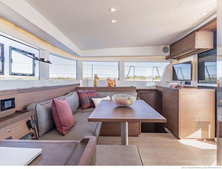 Book yachts online - catamaran - Lagoon 40 - Bubi - rent