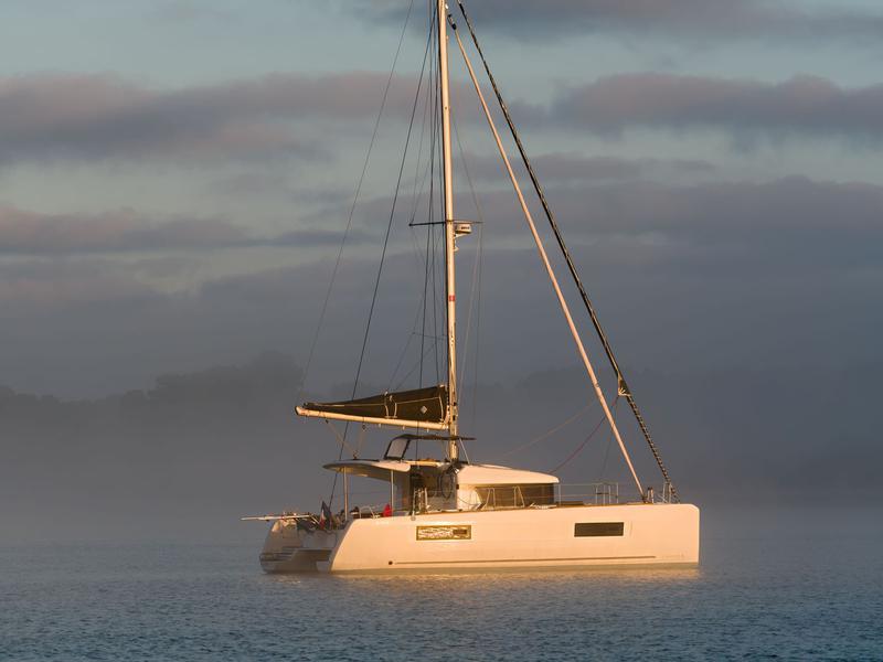 Book yachts online - catamaran - Lagoon 40 - Bubi - rent