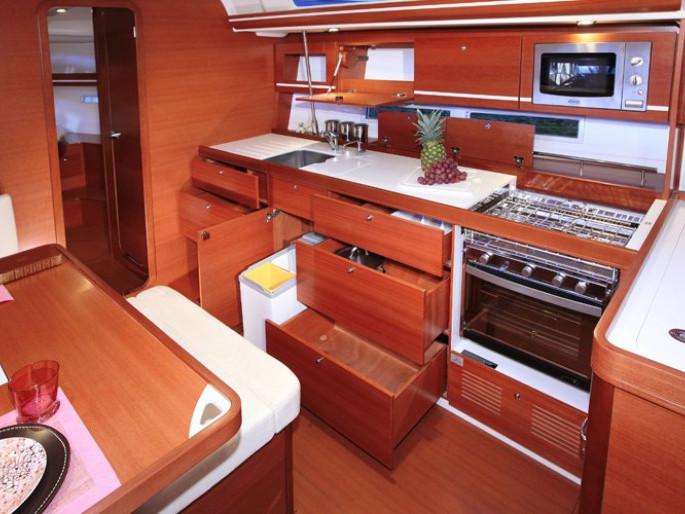 Book yachts online - sailboat - Dufour 445 Grand Large - Pyrrha - rent