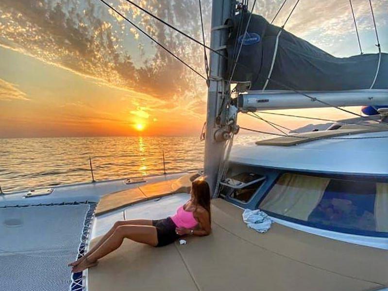 Book yachts online - catamaran - Bahia 46 - Hyera ( AC / WATER MAKER ) - rent