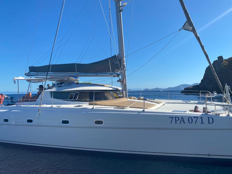 Book yachts online - catamaran - Bahia 46 - Hyera ( AC / WATER MAKER ) - rent