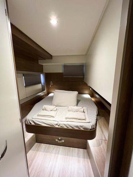 Book yachts online - catamaran - Bali 4.4 - ROSINA - rent