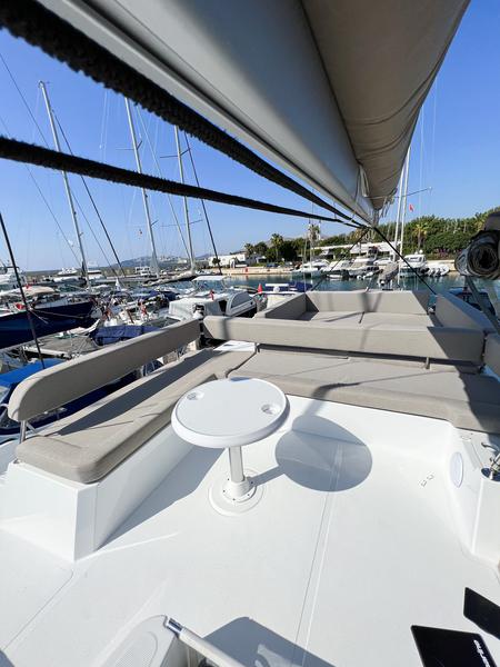 Book yachts online - catamaran - Bali 4.4 - ROSINA - rent