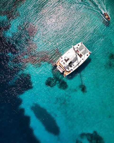 Book yachts online - catamaran - Lagoon 450F - Pollo - rent