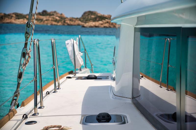 Book yachts online - catamaran - Lagoon 450F - Pollo - rent