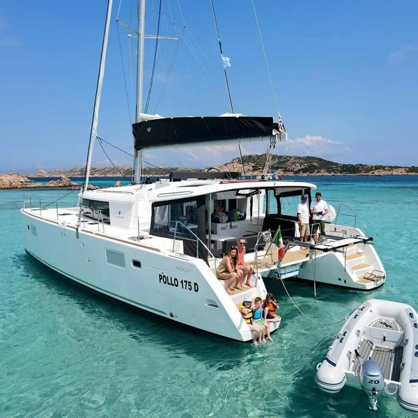 Book yachts online - catamaran - Lagoon 450F - Pollo - rent