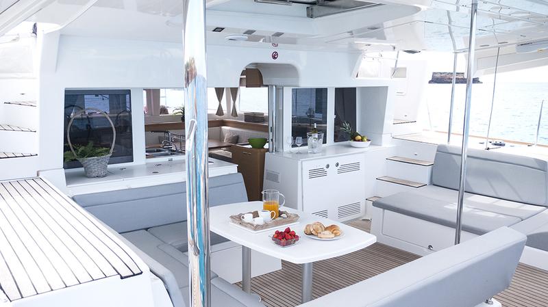 Book yachts online - catamaran - Lagoon 450 - Balok - rent