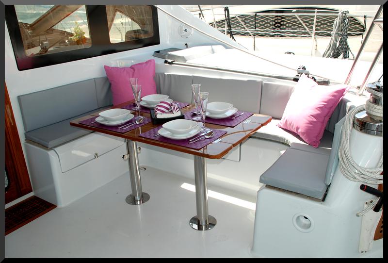 Book yachts online - catamaran - Privilege 51 - Montagu - rent