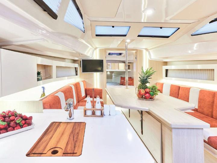 Book yachts online - sailboat - Maxus 35 - Amazonia - rent