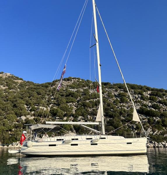Book yachts online - sailboat - Bavaria Cruiser 40 - Priceless - rent