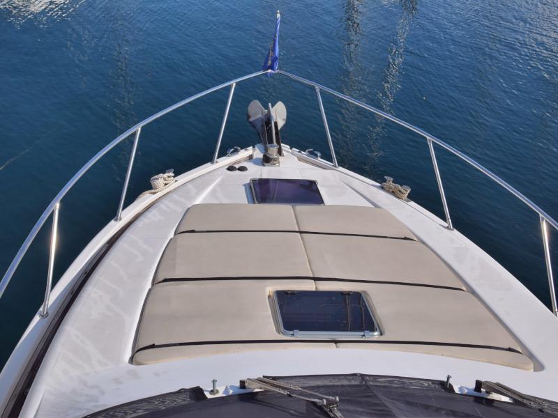Book yachts online - motorboat - Johnson 56 - New Style  - rent