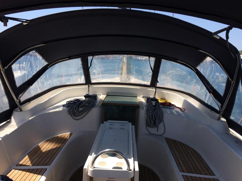 Book yachts online - sailboat - Ocean Star 51.2 - Hermes - rent