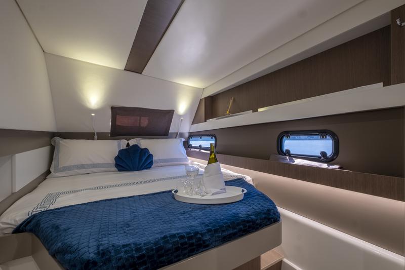 Book yachts online - catamaran - Bali Maxi Lounge 4.1 - My Dreams - rent
