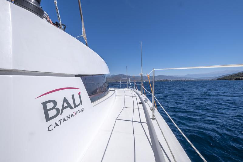 Book yachts online - catamaran - Bali Maxi Lounge 4.1 - My Dreams - rent