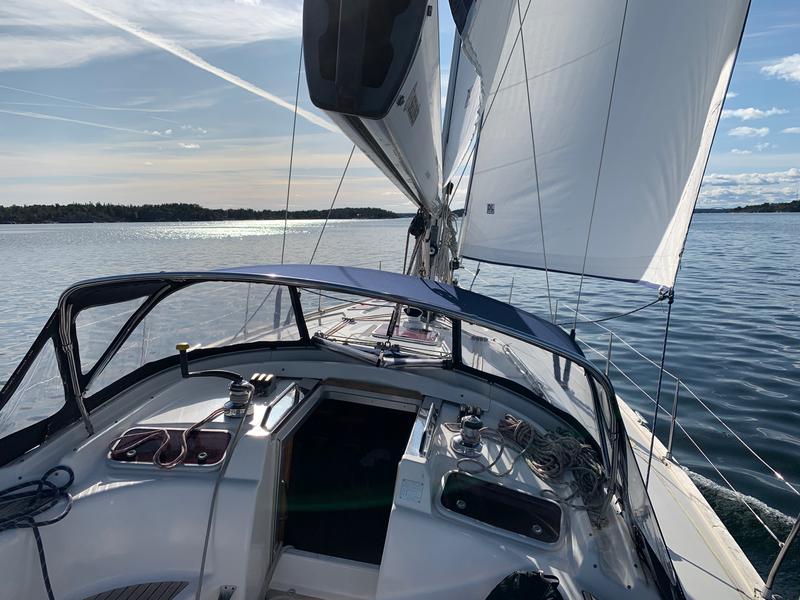 Book yachts online - sailboat - Bavaria 46 - Evita - rent