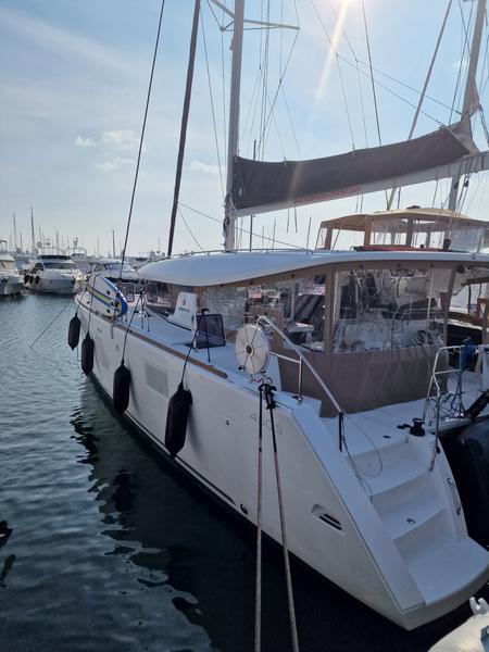 Book yachts online - catamaran - Lagoon 450 Sport - Gecko - rent