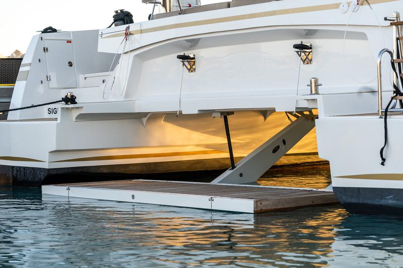 Book yachts online - catamaran - Bali 5.4 (8 berths) - Signature Concept - rent