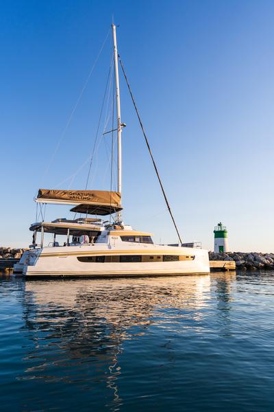 Book yachts online - catamaran - Bali 5.4 (8 berths) - Signature Concept - rent