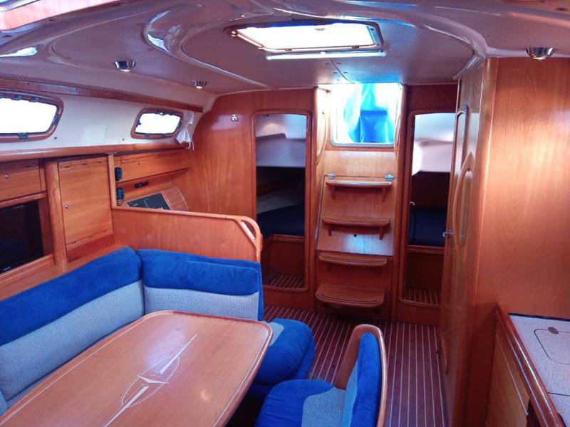 Book yachts online - sailboat - Bavaria 39 Cruiser - Kaštelet - rent