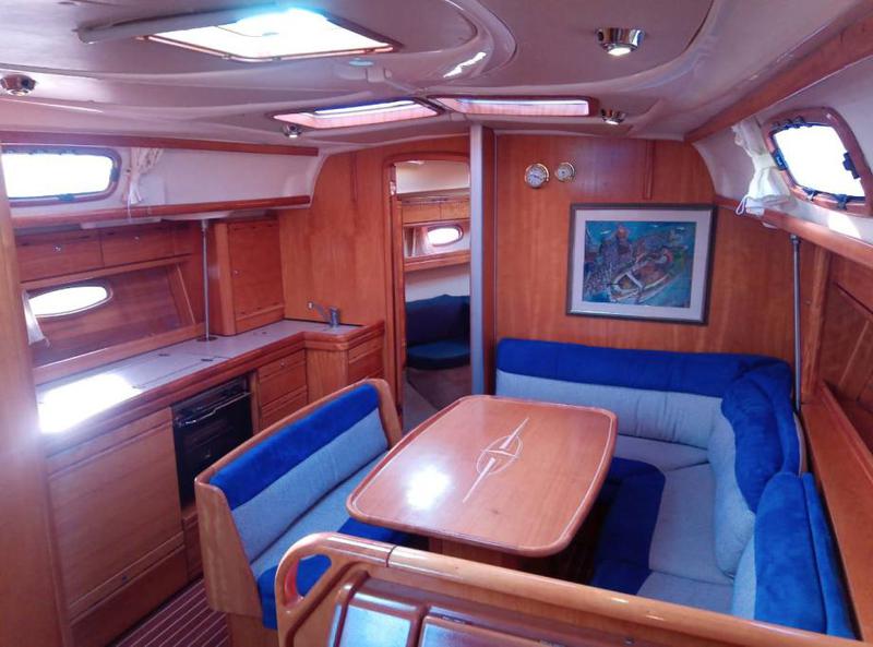 Book yachts online - sailboat - Bavaria 39 Cruiser - Kaštelet - rent