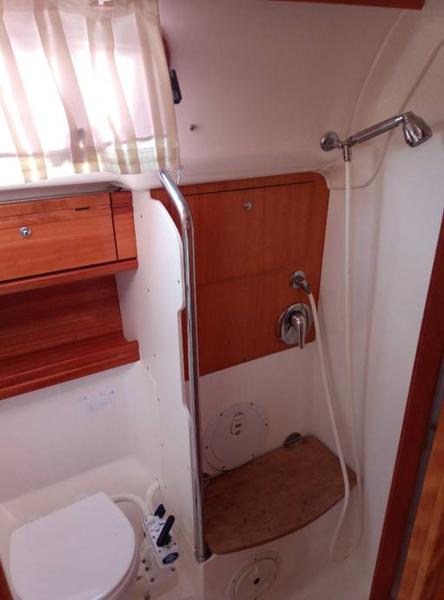 Book yachts online - sailboat - Bavaria 39 Cruiser - Kaštelet - rent