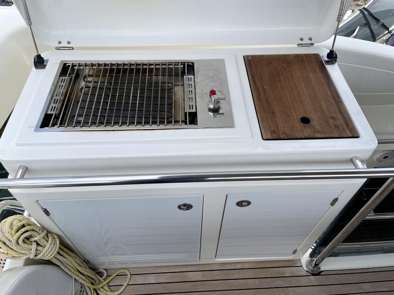 Book yachts online - motorboat - Bavaria Virtess 420 Fly - Mia Sophie - rent