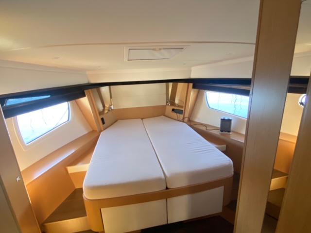 Book yachts online - motorboat - Bavaria Virtess 420 Fly - Mia Sophie - rent