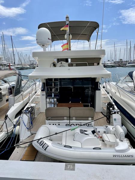 Book yachts online - motorboat - Bavaria Virtess 420 Fly - Mia Sophie - rent