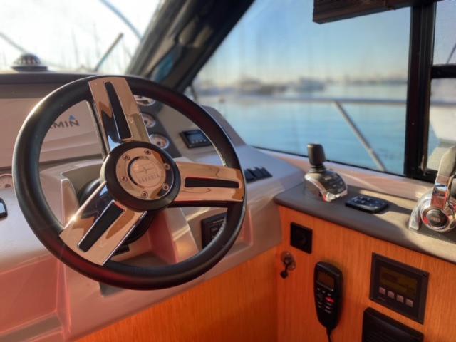 Book yachts online - motorboat - Bavaria Virtess 420 Fly - Mia Sophie - rent