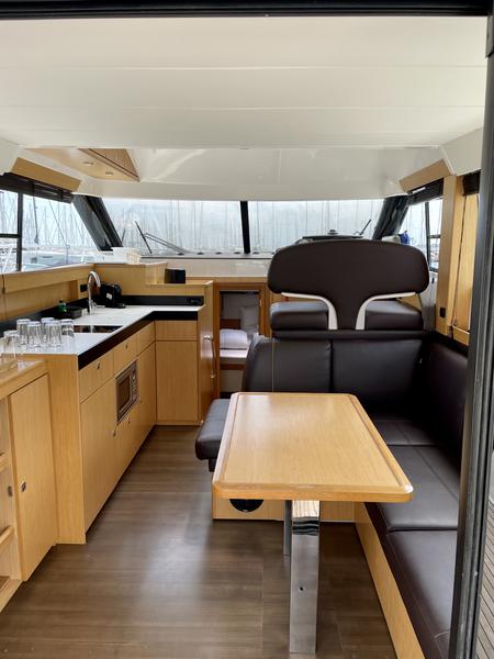 Book yachts online - motorboat - Bavaria Virtess 420 Fly - Mia Sophie - rent