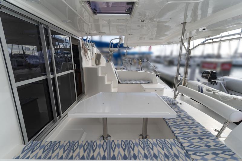 Book yachts online - catamaran - Leopard 444 - Portals Vells - rent