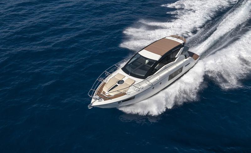 Book yachts online - motorboat - Cranchi M44 HT - Medusa - rent