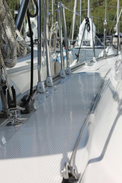 Book yachts online - sailboat - Bavaria Cruiser 46 - Coco - rent
