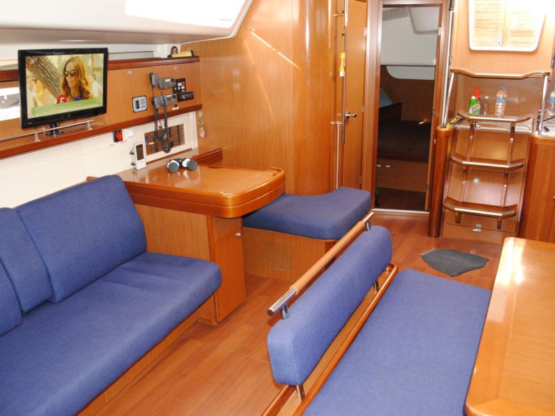 Book yachts online - sailboat - Oceanis 54 - SIRENA De ORO - rent
