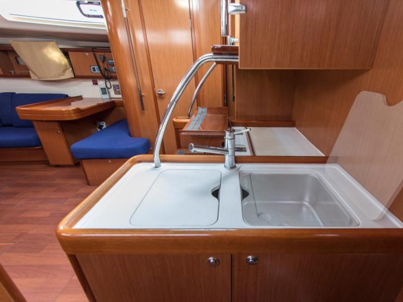 Book yachts online - sailboat - Oceanis 54 - SIRENA De ORO - rent