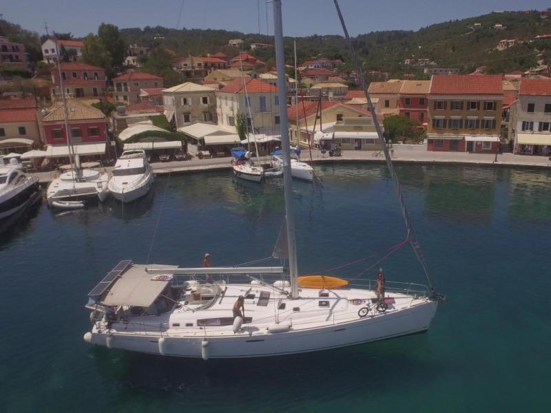 Book yachts online - sailboat - Oceanis 54 - SIRENA De ORO - rent
