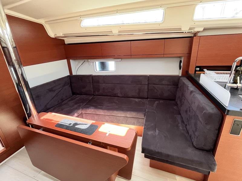 Book yachts online - sailboat - Hanse 418 - Piranha - rent
