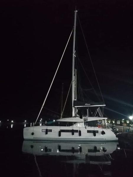 Book yachts online - catamaran - Lagoon 50 (Generator,A/C,Water Maker,Inverter) - MINOS - rent