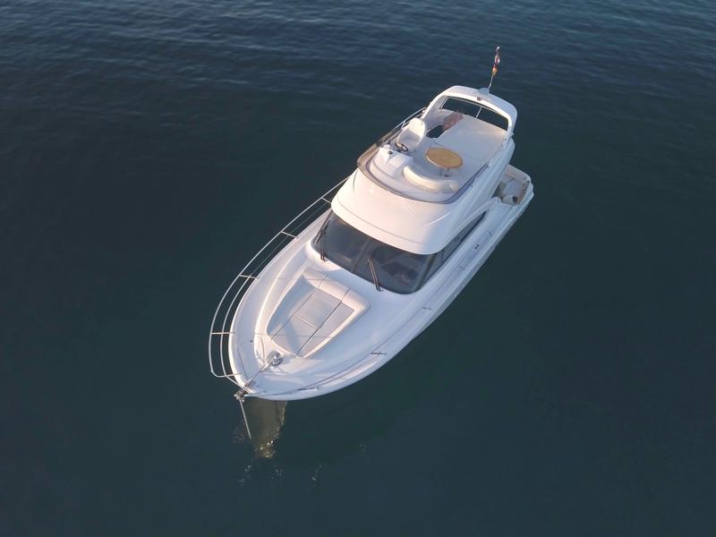 Book yachts online - motorboat - Beneteau Antares 36 - SOLAVIS - rent