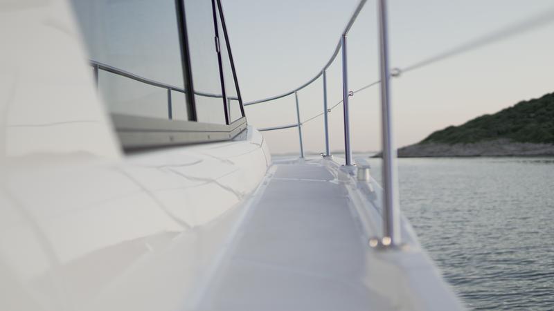 Book yachts online - motorboat - Beneteau Antares 36 - SOLAVIS - rent