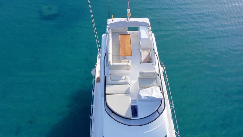 Book yachts online - motorboat - Bavaria Virtess 420 - SUNSHINE - rent