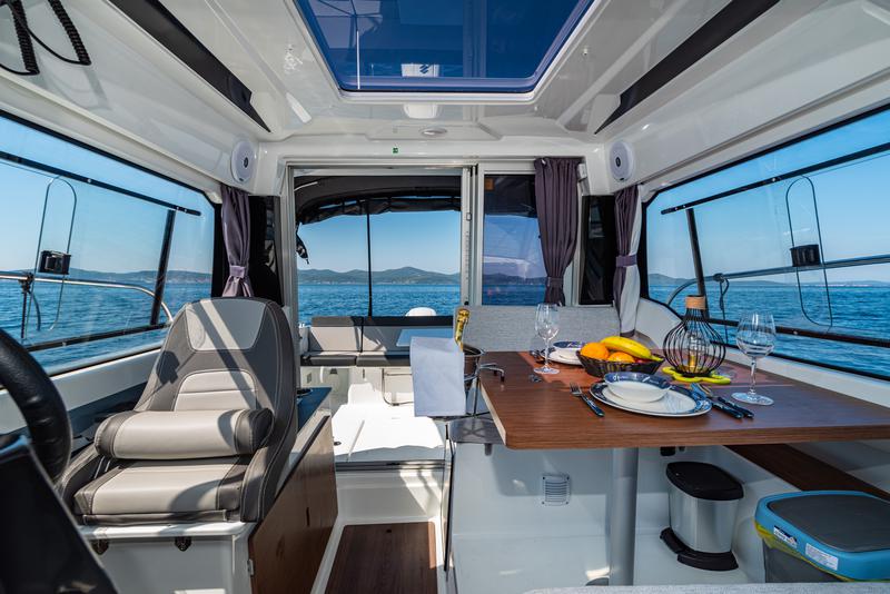 Book yachts online - motorboat - Merry Fisher 795 - KlaPa - rent