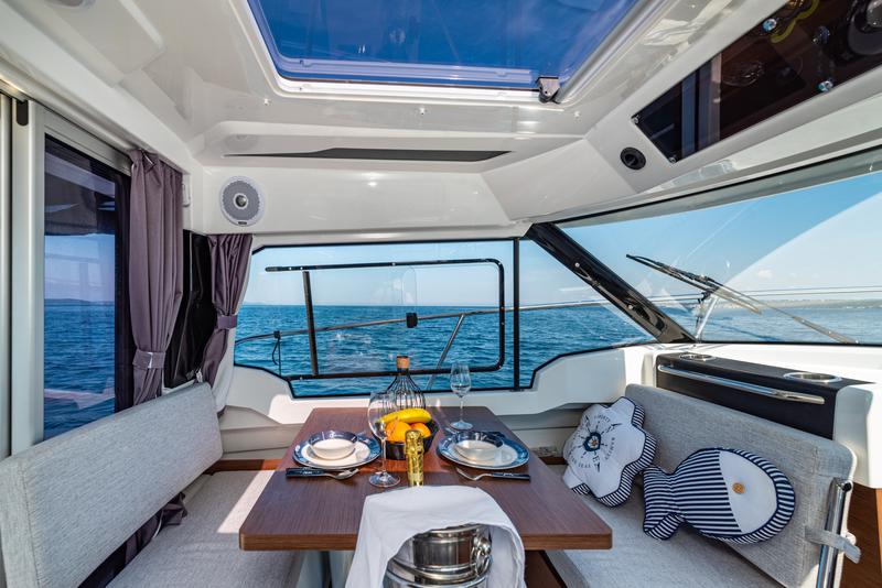 Book yachts online - motorboat - Merry Fisher 795 - KlaPa - rent