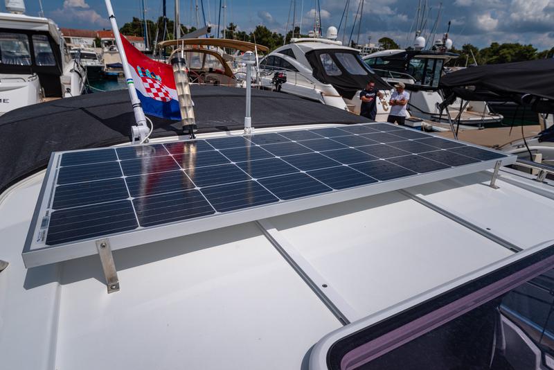 Book yachts online - motorboat - Merry Fisher 795 - KlaPa - rent