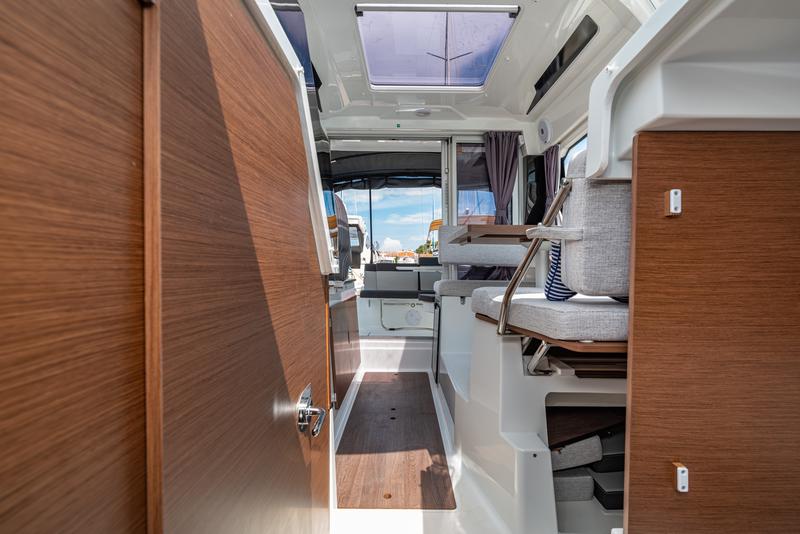 Book yachts online - motorboat - Merry Fisher 795 - KlaPa - rent