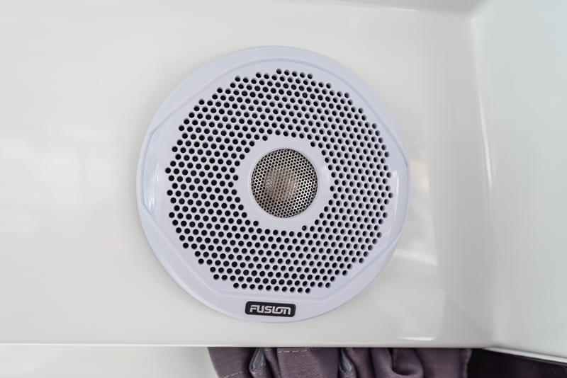 Book yachts online - motorboat - Merry Fisher 795 - KlaPa - rent