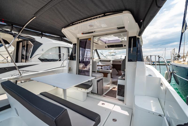 Book yachts online - motorboat - Merry Fisher 795 - KlaPa - rent