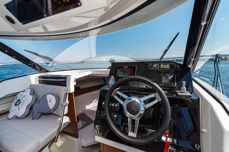 Book yachts online - motorboat - Merry Fisher 795 - KlaPa - rent