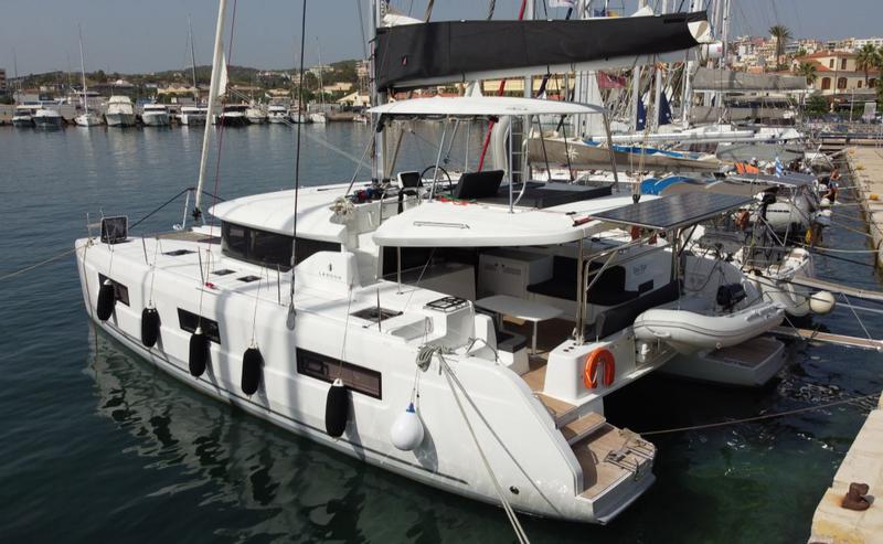 Book yachts online - catamaran - Lagoon 46 - Sea Star - rent