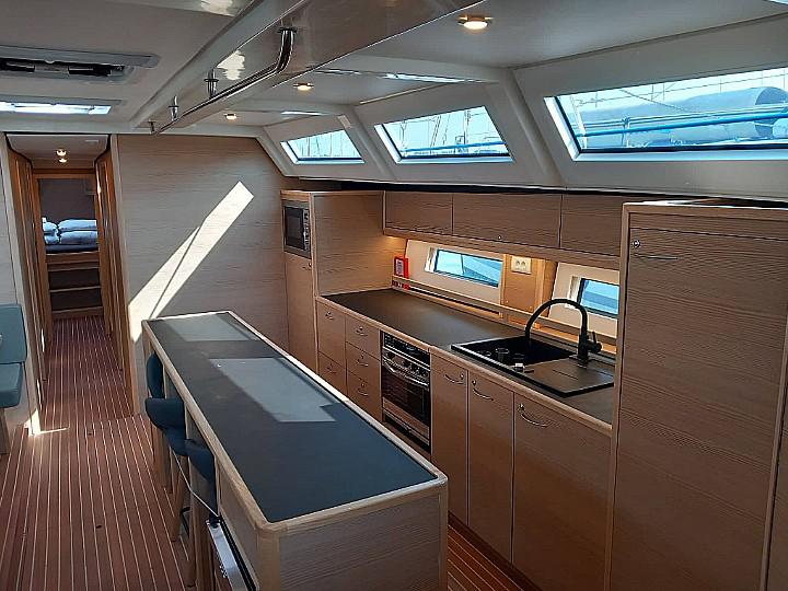 Book yachts online - sailboat - D&amp;D Kufner 54 Univerzum - Marietta II - rent